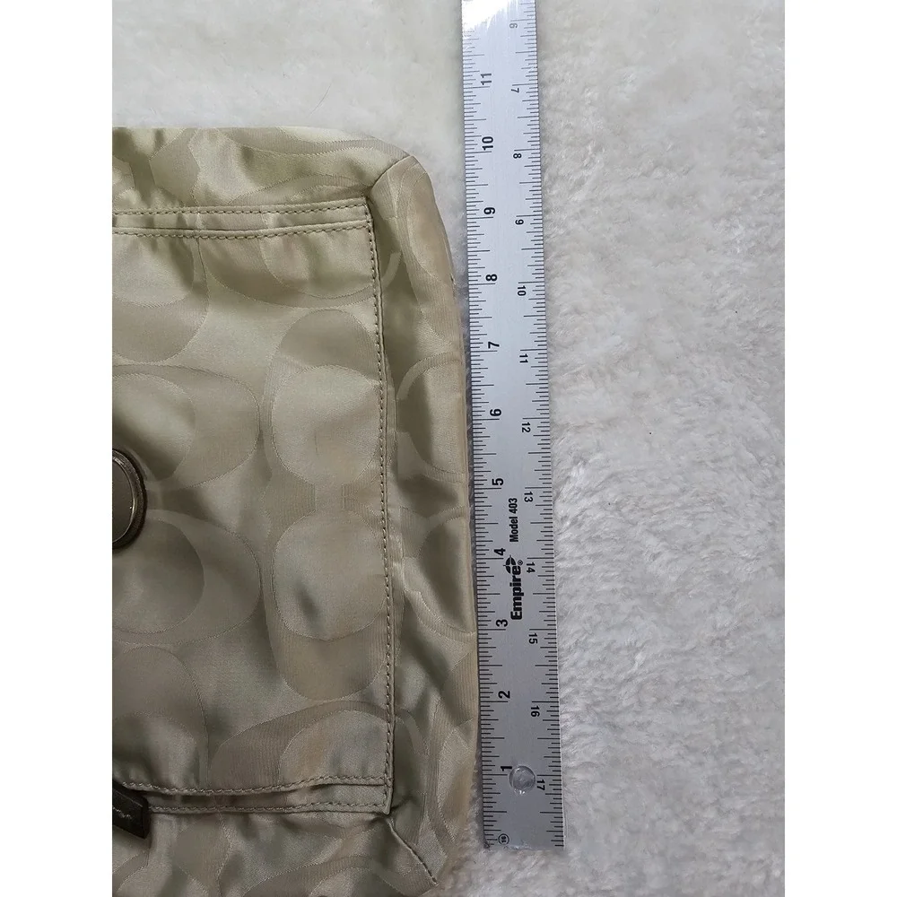 Coach Signature C Canvas Crossbody Bag‎ - Picture 7 of 10